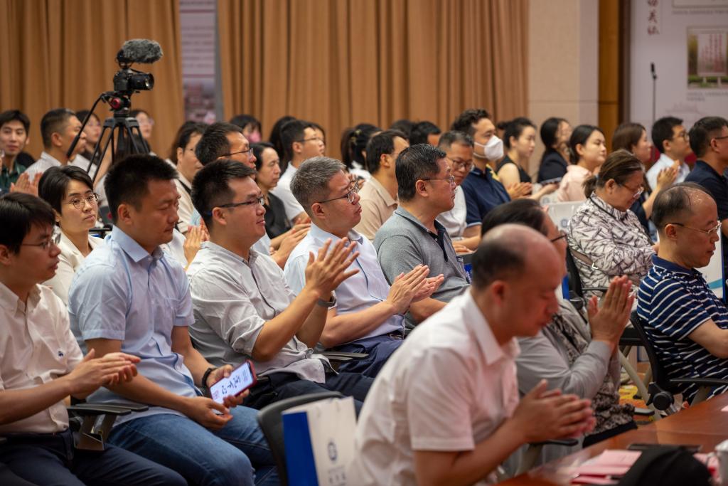 suncitygroup太阳新城官网学科发展高端论坛顺利举办